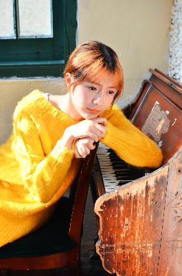 真人做运动视频素材