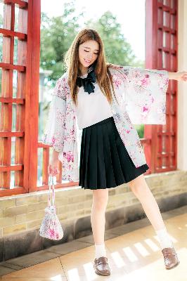 90多岁老太太阴部下坠怎么办